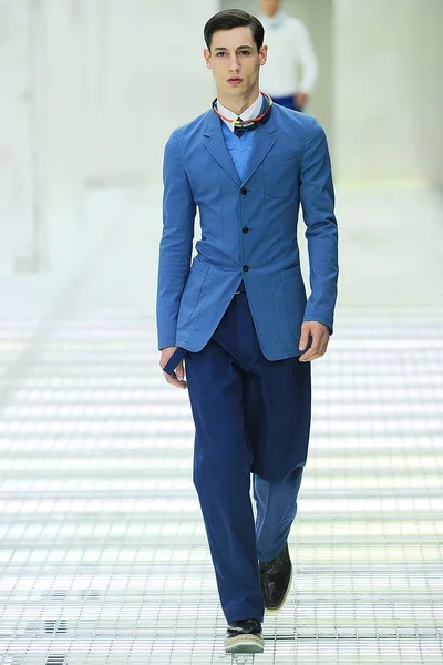 Look 6